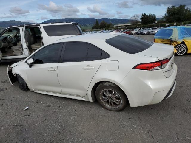 JTDEBRBE8LJ026938 - 2020 TOYOTA COROLLA LE WHITE photo 2