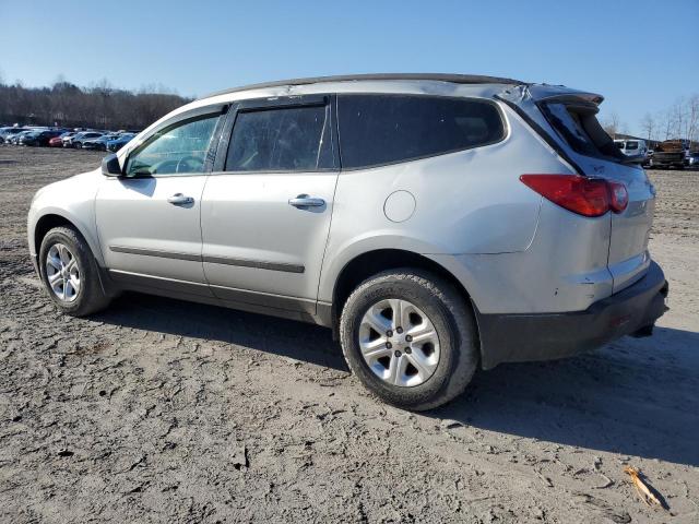 1GNKREED4CJ152456 - 2012 CHEVROLET TRAVERSE LS SILVER photo 2