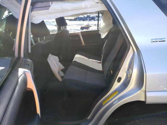 JTEBU5JRXJ5551396 - 2018 TOYOTA 4RUNNER SR5/SR5 PREMIUM 银色 照片 10