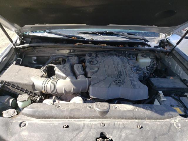 JTEBU5JRXJ5551396 - 2018 TOYOTA 4RUNNER SR5/SR5 PREMIUM 银色 照片 11