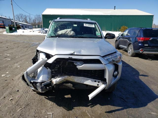 JTEBU5JRXJ5551396 - 2018 TOYOTA 4RUNNER SR5/SR5 PREMIUM 银色 照片 5