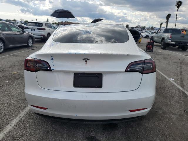 5YJ3E1EA5NF112694 - 2022 TESLA MODEL 3 WHITE photo 6