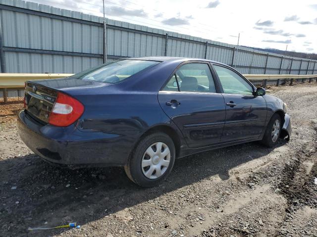 4T1BE32K92U636773 - 2002 TOYOTA CAMRY LE BLUE photo 3