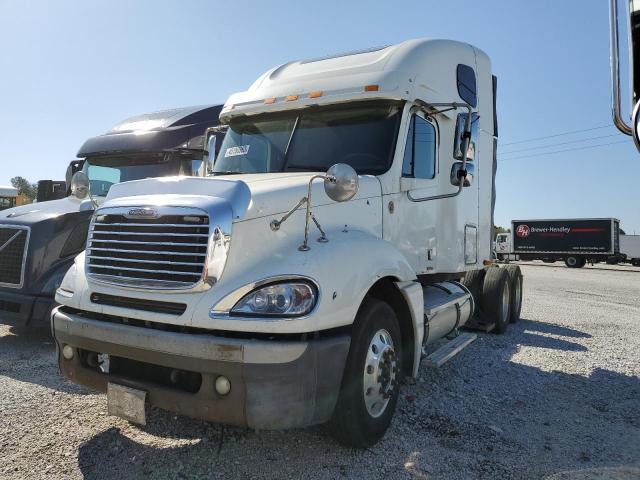 1FUJA6CG14LM38195 - 2004 FREIGHTLINER CONVENTION COLUMBIA WHITE photo 2