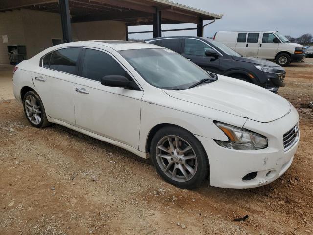 1N4AA5AP4BC831177 - 2011 NISSAN MAXIMA S WHITE photo 4