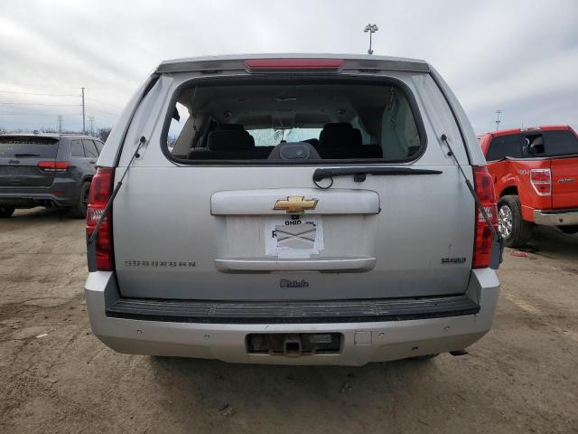 1GNSKHE37BR286214 - 2011 CHEVROLET SUBURBAN K1500 LS SILVER photo 6