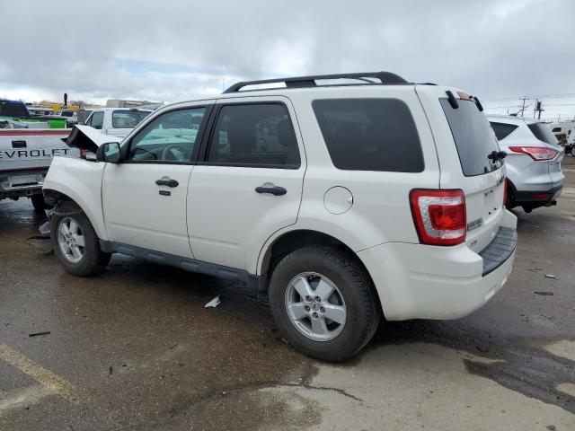 1FMCU0D71AKC23643 - 2010 FORD ESCAPE XLT WHITE photo 2