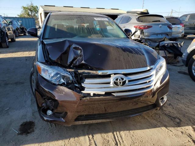 4T1BK3DB7CU457669 - 2012 TOYOTA AVALON BASE Bordo foto 5