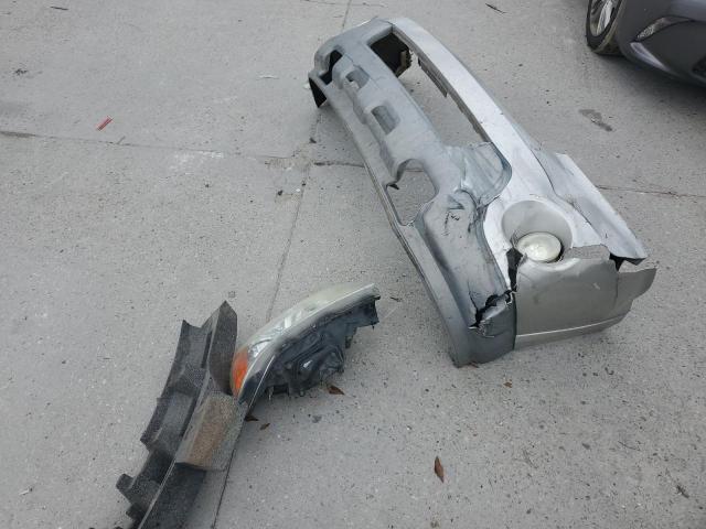 5LMFU27R63LJ35185 - 2003 LINCOLN NAVIGATOR SILVER photo 13