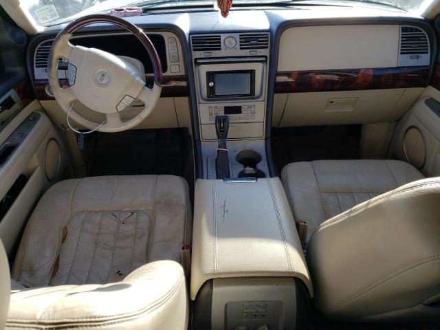 5LMFU27R63LJ35185 - 2003 LINCOLN NAVIGATOR SILVER photo 8