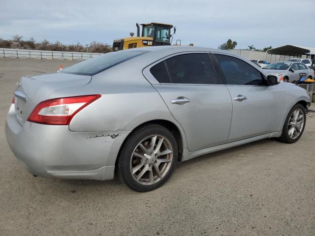 1N4AA5APXAC874081 - 2010 NISSAN MAXIMA S SILVER photo 3