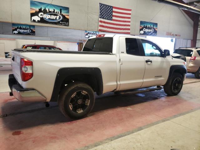 5TFUM5F19GX066759 - 2016 TOYOTA TUNDRA DOUBLE CAB SR/SR5 WHITE photo 3