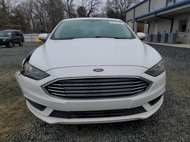 3FA6P0LU5HR285400 - 2017 FORD FUSION SE HYBRID WHITE photo 5