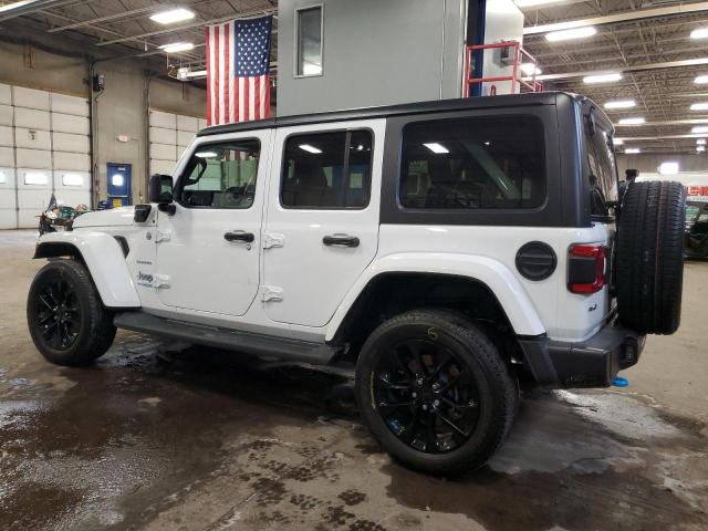 1C4JJXP65NW272312 - 2022 JEEP WRANGLER U SAHARA 4XE WHITE photo 2