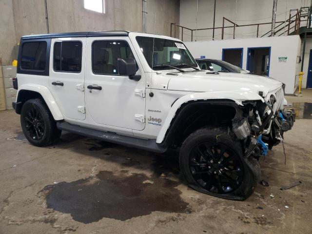 1C4JJXP65NW272312 - 2022 JEEP WRANGLER U SAHARA 4XE WHITE photo 4