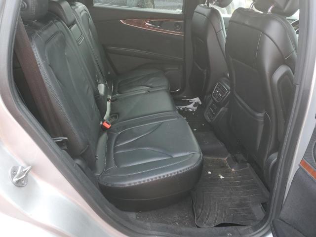 2LMPJ8LPXHBL30967 - 2017 LINCOLN MKX RESERVE Արծաթագույն լուսանկար 10