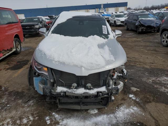 2LMPJ8LPXHBL30967 - 2017 LINCOLN MKX RESERVE Արծաթագույն լուսանկար 5