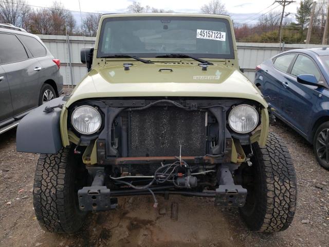 1C4AJWAG7DL586412 - 2013 JEEP WRANGLER SPORT GREEN photo 5