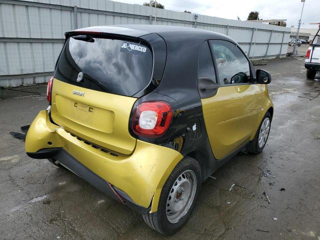 WMEFJ5DA5GK150015 - 2016 SMART FORTWO YELLOW photo 3