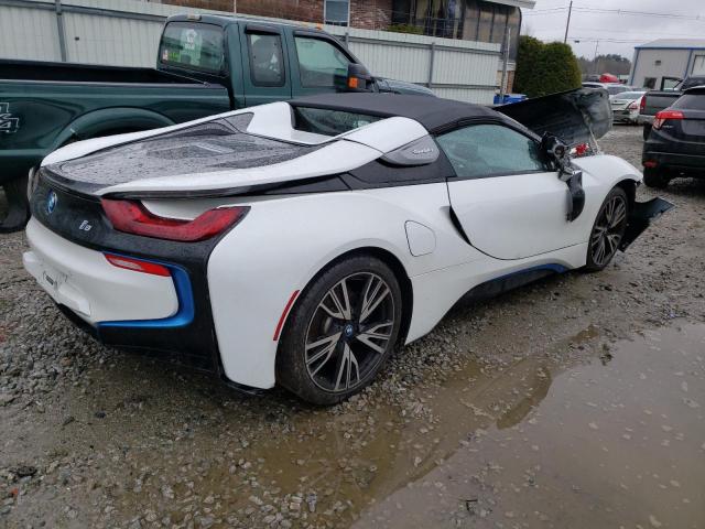 WBY2Z6C56KVG97982 - 2019 BMW I8 WHITE photo 3