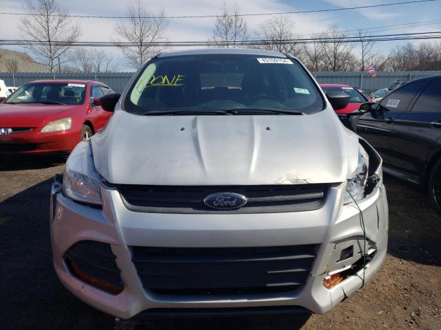 1FMCU0F74FUB22198 - 2015 FORD ESCAPE S SILVER photo 5