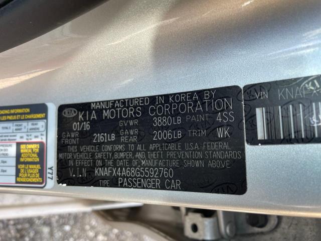 KNAFX4A68G5592760 - 2016 KIA FORTE LX SILVER photo 10