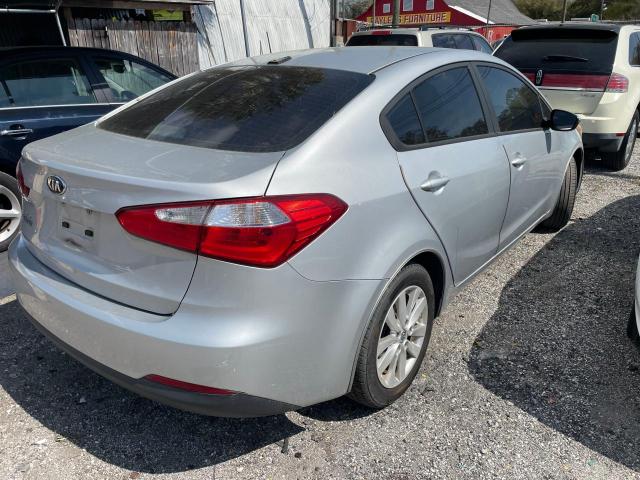 KNAFX4A68G5592760 - 2016 KIA FORTE LX SILVER photo 4