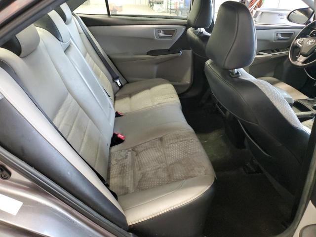 4T1BF1FK6FU021812 - 2015 TOYOTA CAMRY LE GRAY photo 10
