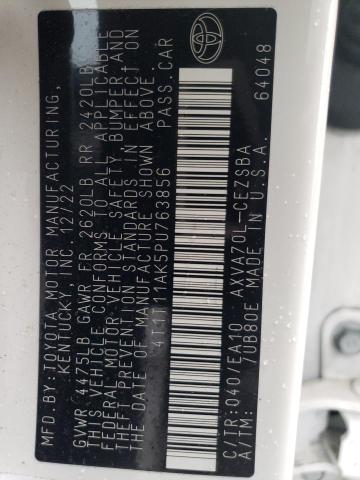 4T1T11AK5PU763856 - 2023 TOYOTA CAMRY SE NIGHT SHADE WHITE photo 13