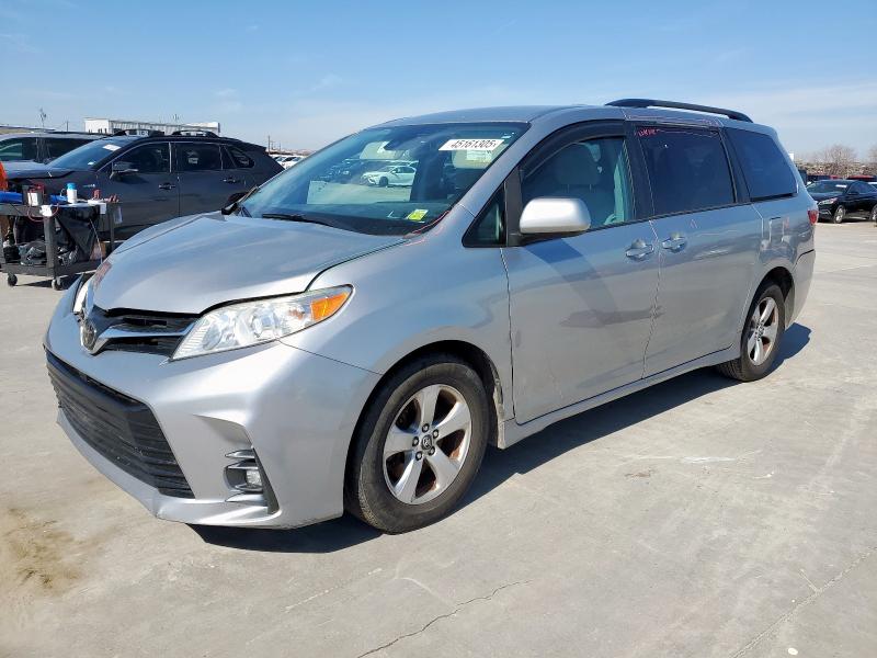 2018 TOYOTA SIENNA LE, 