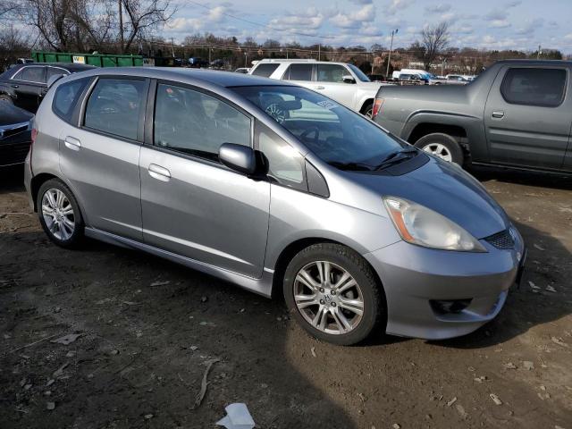 JHMGE88479S049864 - 2009 HONDA FIT SPORT GRAY photo 4