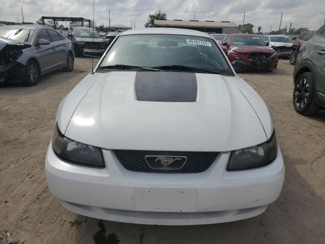 1FAFP42X31F121634 - 2001 FORD MUSTANG GT WHITE photo 5