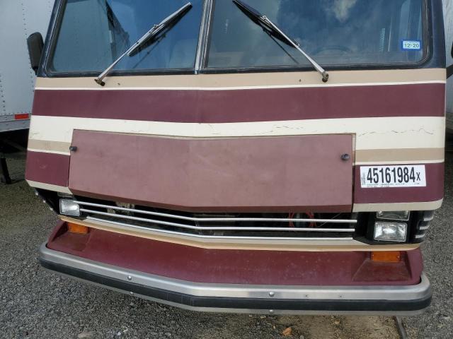 1GBKP37W9K3301906 - 1989 CHEVROLET P30 BROWN photo 9