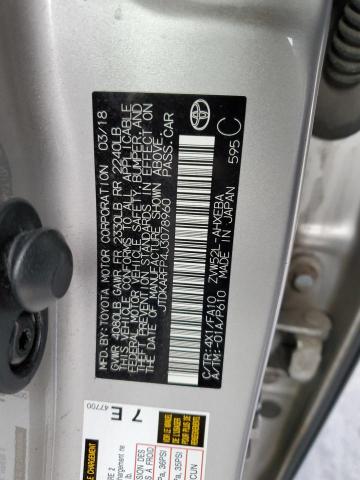 JTDKARFP4J3078960 - 2018 TOYOTA PRIUS PRIM 银色 照片 13