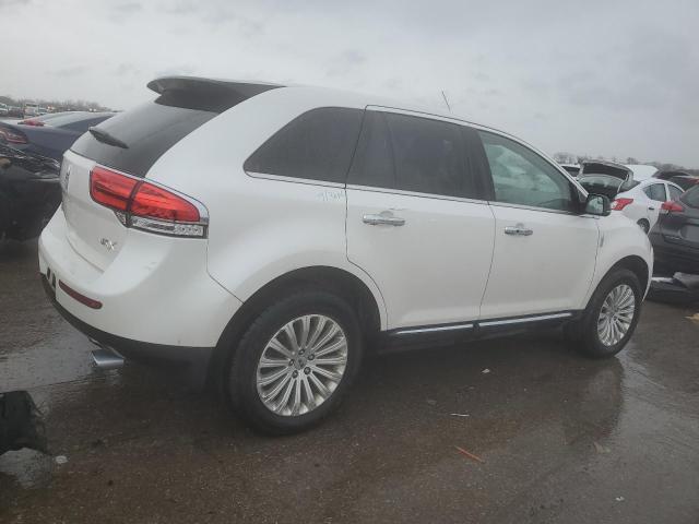 2LMDJ6JK5BBJ11873 - 2011 LINCOLN MKX WHITE photo 3