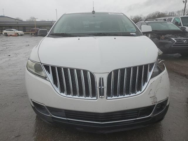 2LMDJ6JK5BBJ11873 - 2011 LINCOLN MKX WHITE photo 5