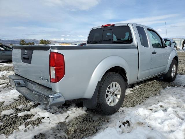 1N6AD0CW0JN710431 - 2018 NISSAN FRONTIER SV WHITE photo 3