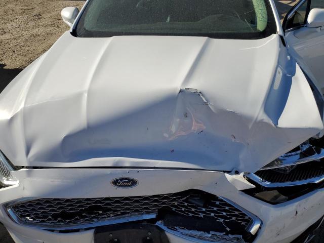 3FA6P0D94KR184740 - 2019 FORD FUSION TITANIUM WHITE photo 11