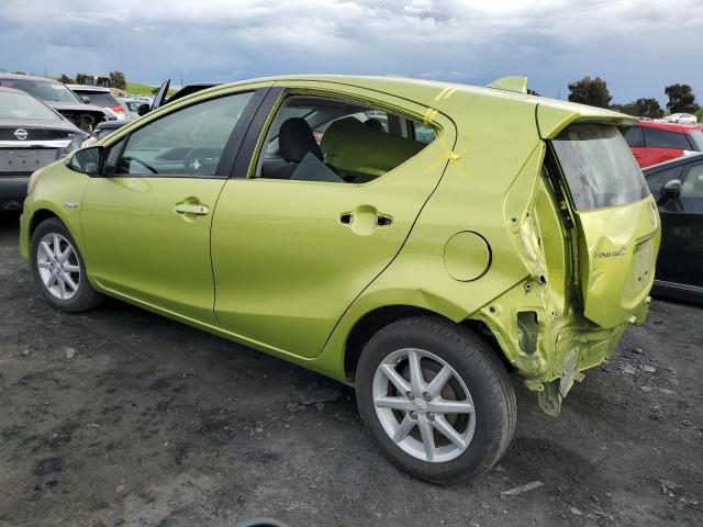 JTDKDTB34G1116957 - 2016 TOYOTA PRIUS C GREEN photo 2