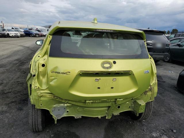 JTDKDTB34G1116957 - 2016 TOYOTA PRIUS C GREEN photo 6