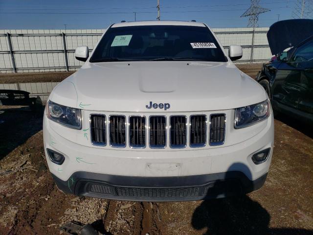 1C4RJEAGXEC417631 - 2014 JEEP GRAND CHER LAREDO WHITE photo 5