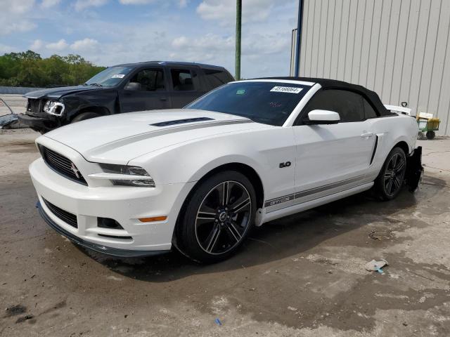 1ZVBP8FF4D5268554 - 2013 FORD MUSTANG GT WHITE photo 1