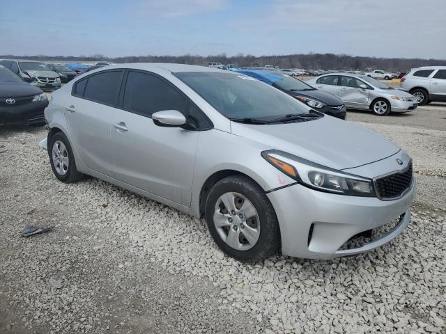 3KPFK4A70HE045854 - 2017 KIA FORTE LX SILVER photo 4