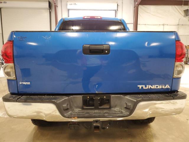 5TFDV54157X028526 - 2007 TOYOTA TUNDRA CREWMAX SR5 BLUE photo 6