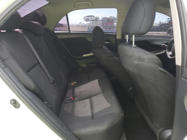 5YFBU4EE7DP196880 - 2013 TOYOTA COROLLA BASE Weiß Foto 10