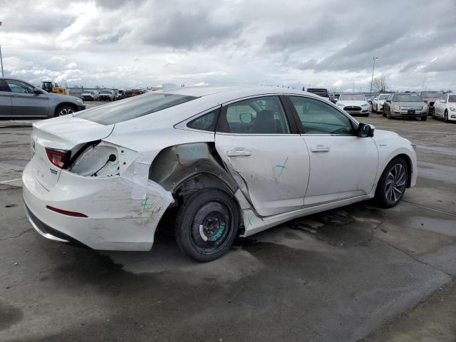 19XZE4F95KE010829 - 2019 HONDA INSIGHT TOURING WHITE photo 3