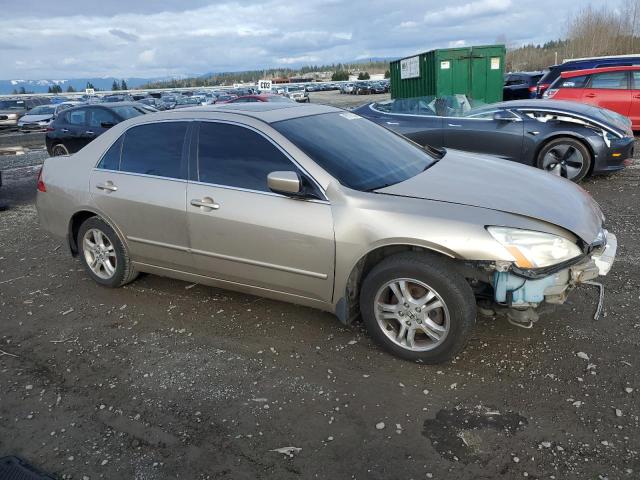 1HGCM56886A140653 - 2006 HONDA ACCORD EX GOLD photo 4