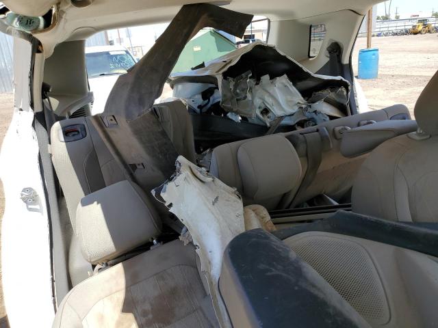 MAJ6P1UL1JC213786 - 2018 FORD ECOSPORT SE WHITE photo 10