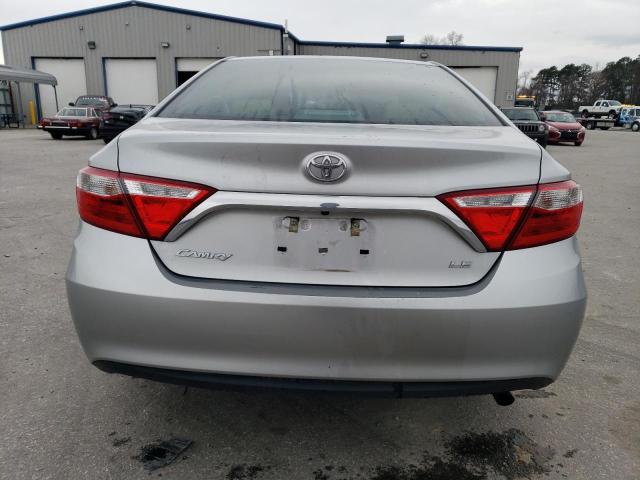 4T1BF1FK5FU990095 - 2015 TOYOTA CAMRY LE SILVER photo 6