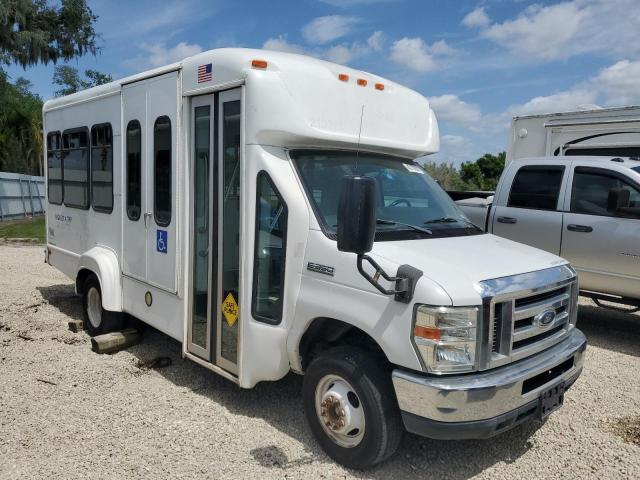 1FDEE3FL7DDB12802 - 2013 FORD ECONOLINE E350 SUPER DUTY CUTAWAY VAN WHITE photo 1